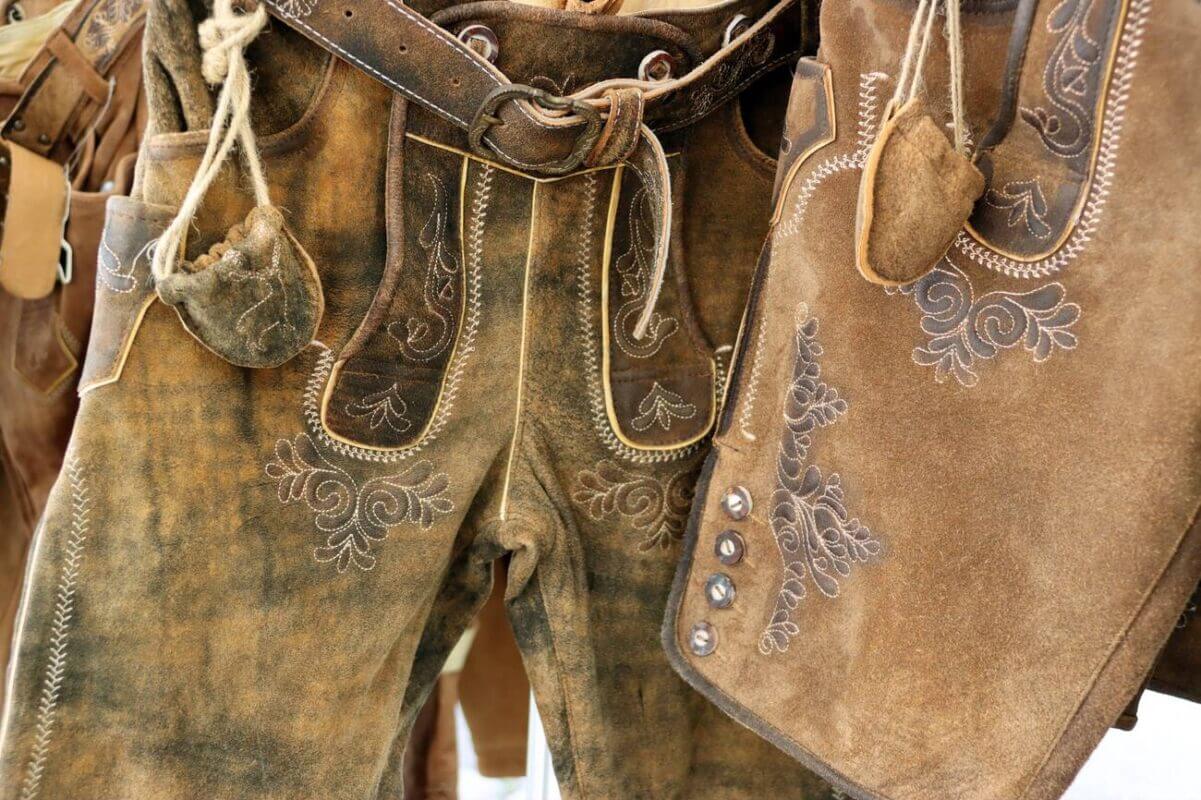 Historical Significance of Lederhosen