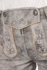 Dafne Keen British Lederhosen