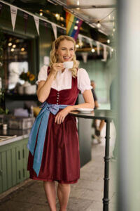 Dirndl Viviane Geppert 